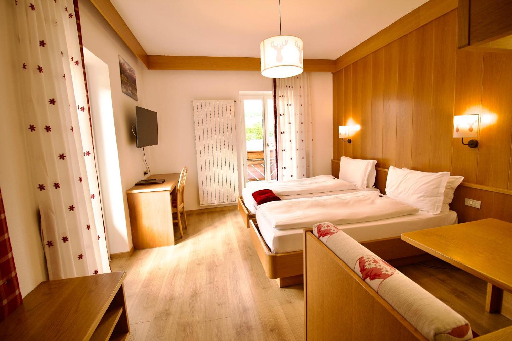 Al Piccolo Hotel Vigo di Fassa Extérieur photo