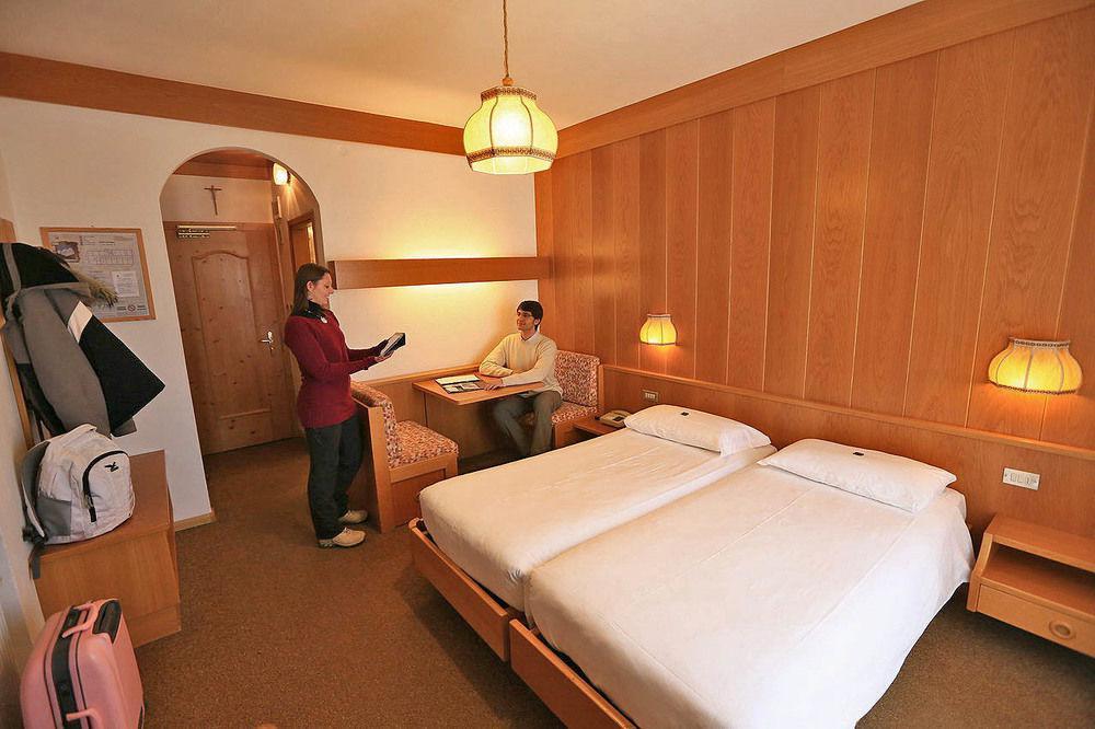 Al Piccolo Hotel Vigo di Fassa Extérieur photo